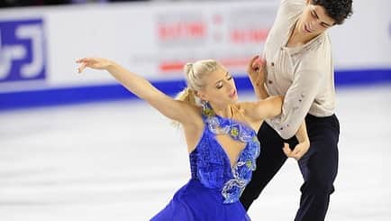 パイパー・ギレスさんのインスタグラム写真 - (パイパー・ギレスInstagram)「QUESTION. Which dress is your favorite?!? Taking a trip down memory lane for Flashback Friday  - - - - #skating #figureskating #icedance #iceskating #skatingdresses #fashion #skatingcostumes #flashbackfriday #itsfriday #happyfriday #teamcanada #skatecanada」9月22日 22時48分 - pipergilles