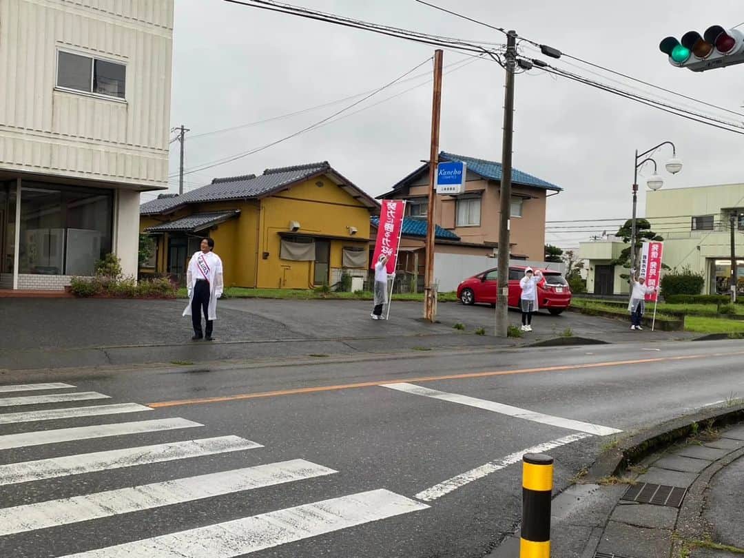 大和ヒロシさんのインスタグラム写真 - (大和ヒロシInstagram)「今日もまずは中島の事務所から始まりました！  天気の分も、今日も顔晴って行きましょう！ #君津の選挙 #君津市議選  #大和ヒロシ #選挙に行こう」9月23日 8時43分 - yamatohiroshi