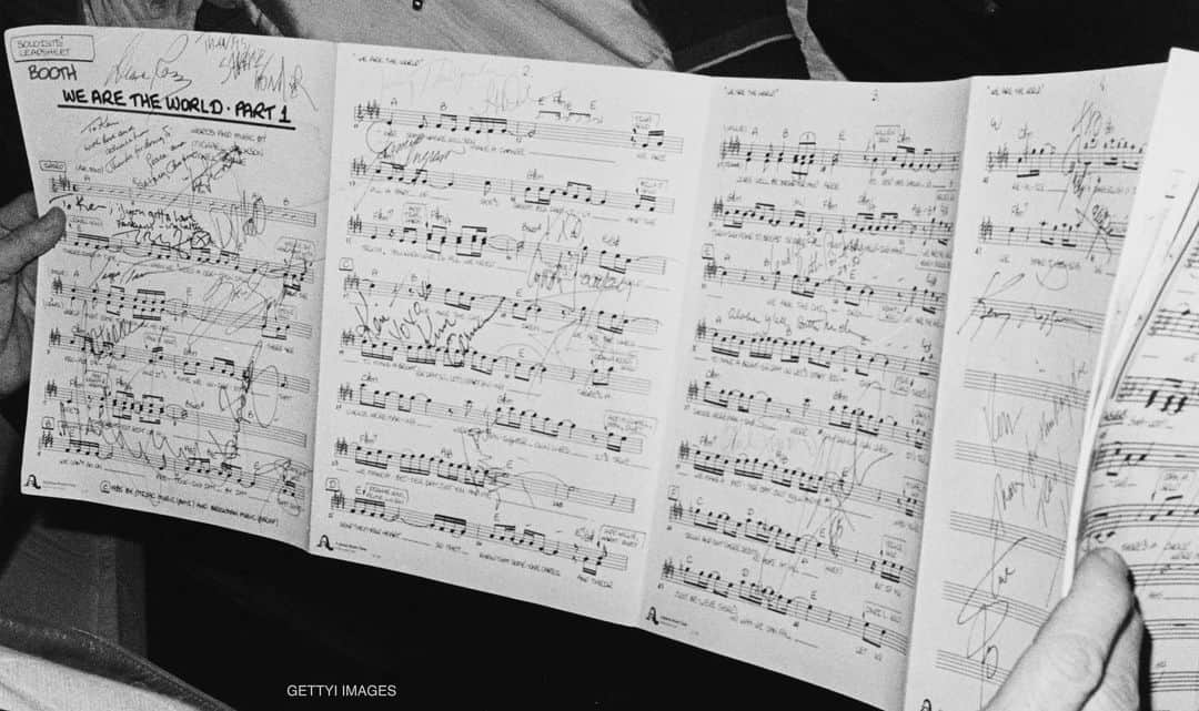 マイケル・ジャクソンのインスタグラム：「“Songwriting should be treated as the lifeblood of popular music. The creative process doesn’t involve time clocks or quota systems, it involves inspiration and the willingness to follow through.” – Michael Jackson」