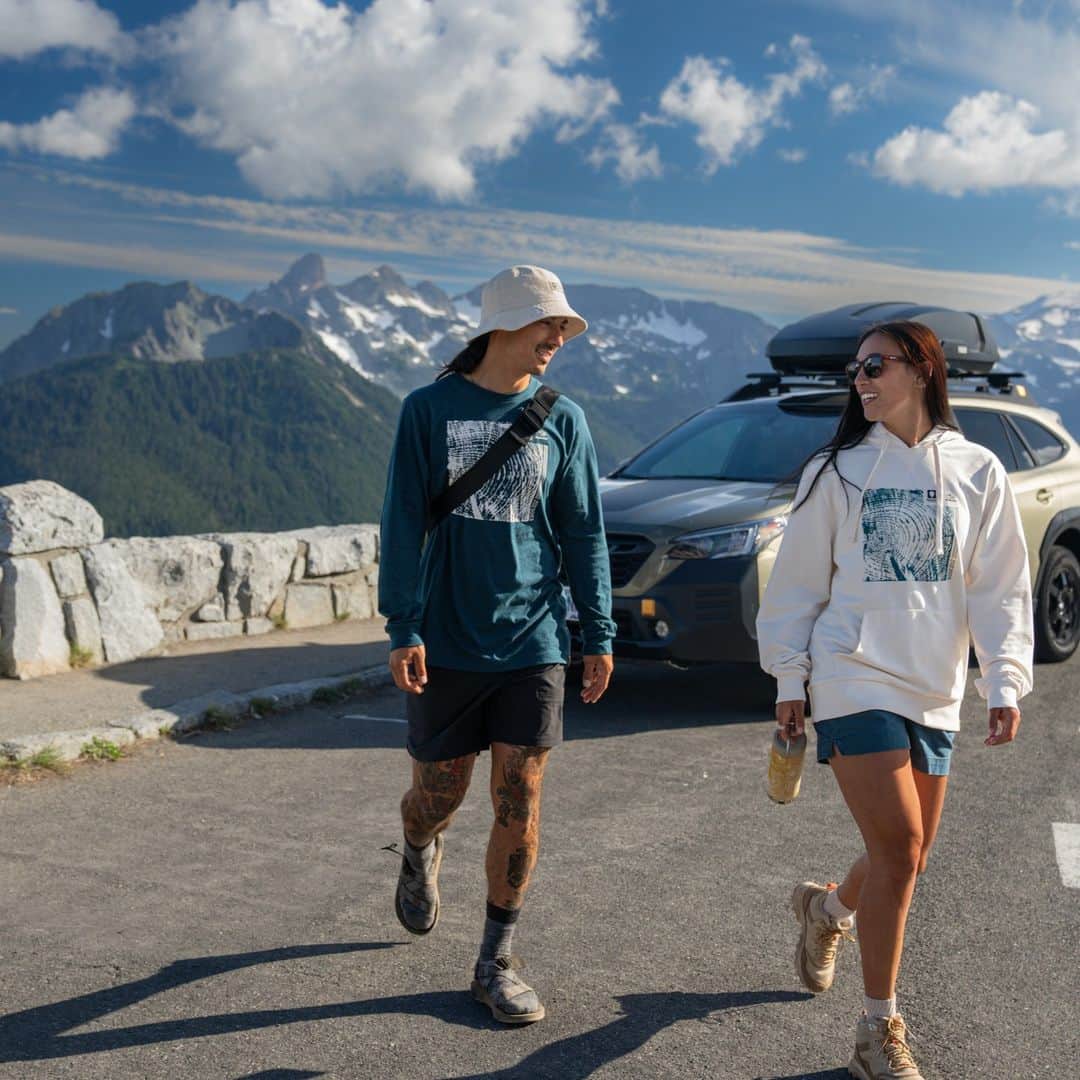 Subaru of Americaさんのインスタグラム写真 - (Subaru of AmericaInstagram)「#SubaruGearxNPF just dropped 🔥 Shop our exclusive collection with @nationalparkfoundation just in time to celebrate #NationalPublicLandsDay on September 23. Shop at link in bio!」9月23日 1時02分 - subaru_usa