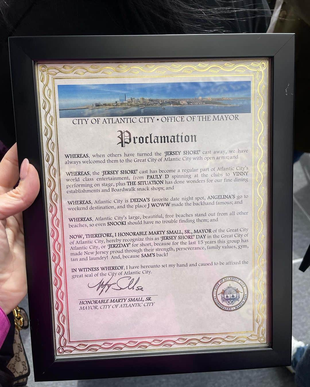 ジェイワウさんのインスタグラム写真 - (ジェイワウInstagram)「September 22 is officially @jerseyshore day #atlanticcity 🥹🎉」9月23日 1時43分 - jwoww