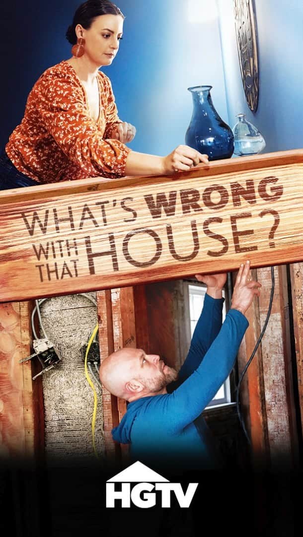 HGTVのインスタグラム：「“What’s Wrong With That House?”  Tune in to find out!  Noel & Joe host a lively LIVE the day before the big premiere of their renovation show “What’s Wrong With That House?” on @hgtv then @streamonmax.   Watch them TOMORROW, September 23, with two back-to-back episodes from 10-noon!! Then tune in for brand new episodes every Saturday through October 14.」