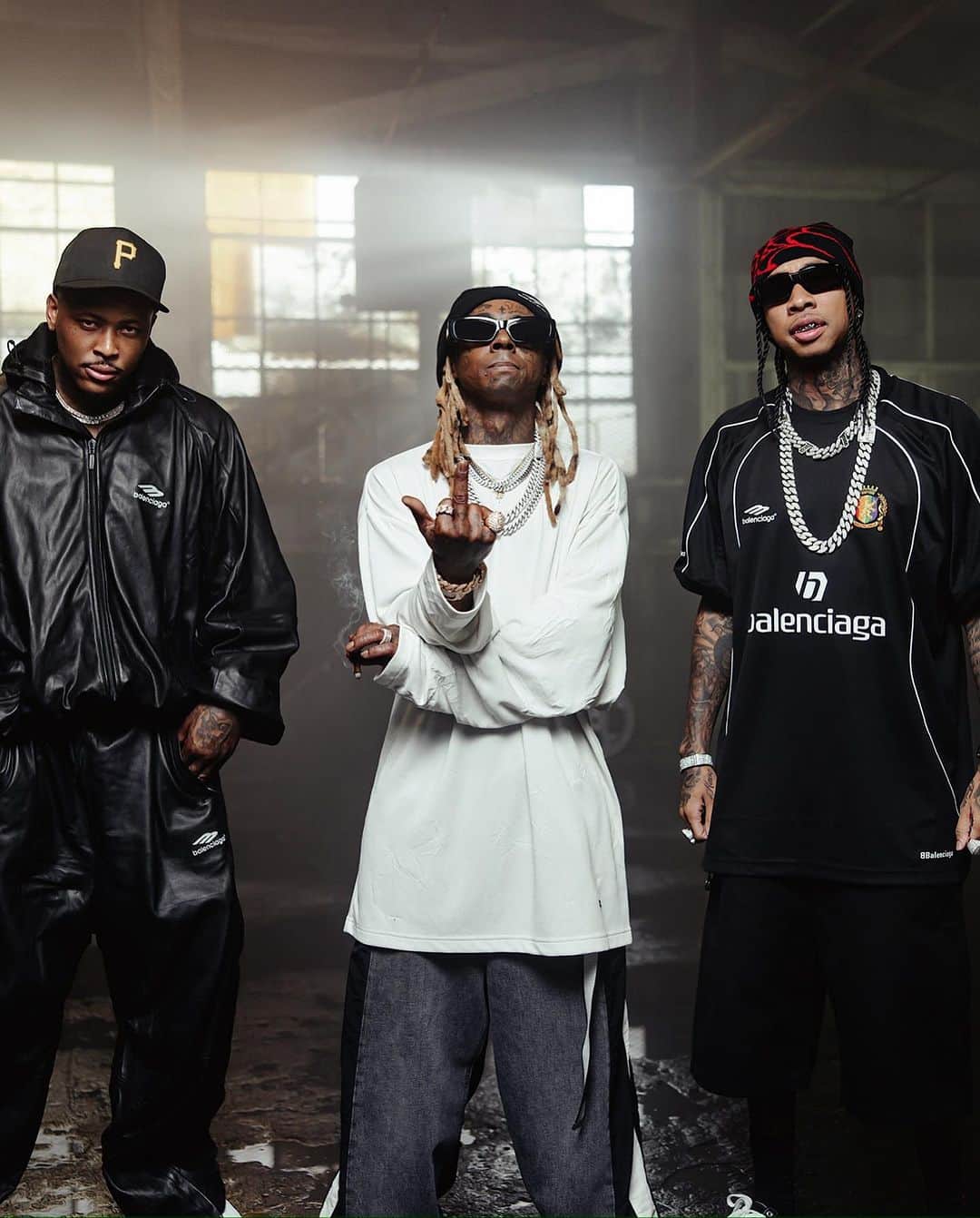 タイガのインスタグラム：「U know not to test me like S.A.T… They Pay me like RIRI..A.S.A.P @liltunechi @yg」