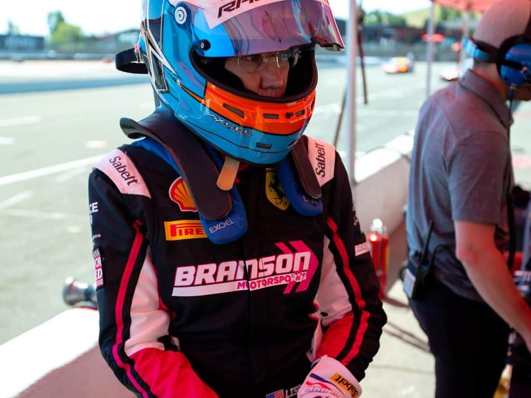 The Luxury Lifestyle Magazineさんのインスタグラム写真 - (The Luxury Lifestyle MagazineInstagram)「@racer.mom Watch as racing athlete Lisa Clark takes the world by storm, one race at a time.🏆🏁  👉 @racer.mom  👉 @racer.mom  👉 @racer.mom」9月23日 2時48分 - luxurylifestylemagazine