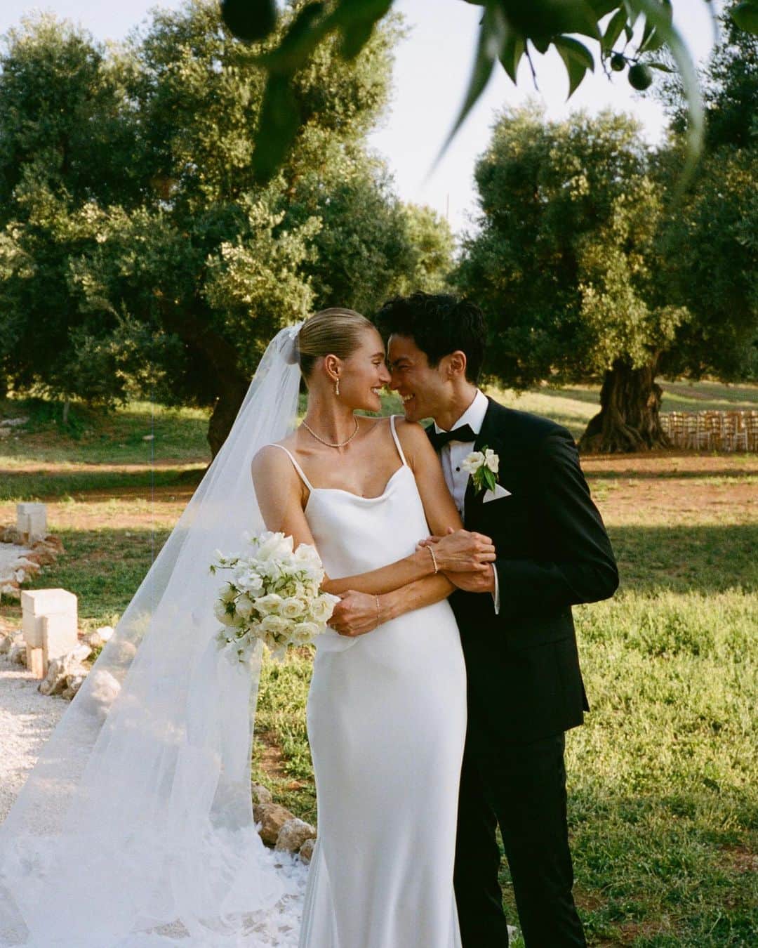 のインスタグラム：「happy birthday my love @matchabae ❤️ So happy to do life with you and celebrate everyday! I LOVE YOU with all my heart! Cheers to many adventures, croissants and more!」