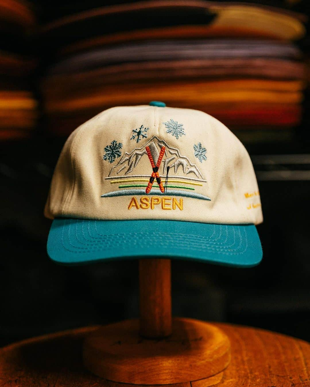 Nick Fouquetさんのインスタグラム写真 - (Nick FouquetInstagram)「Nick Fouquet Aspen Off-season caps  Now available   Online + Aspen Store」9月23日 3時41分 - nickfouquet