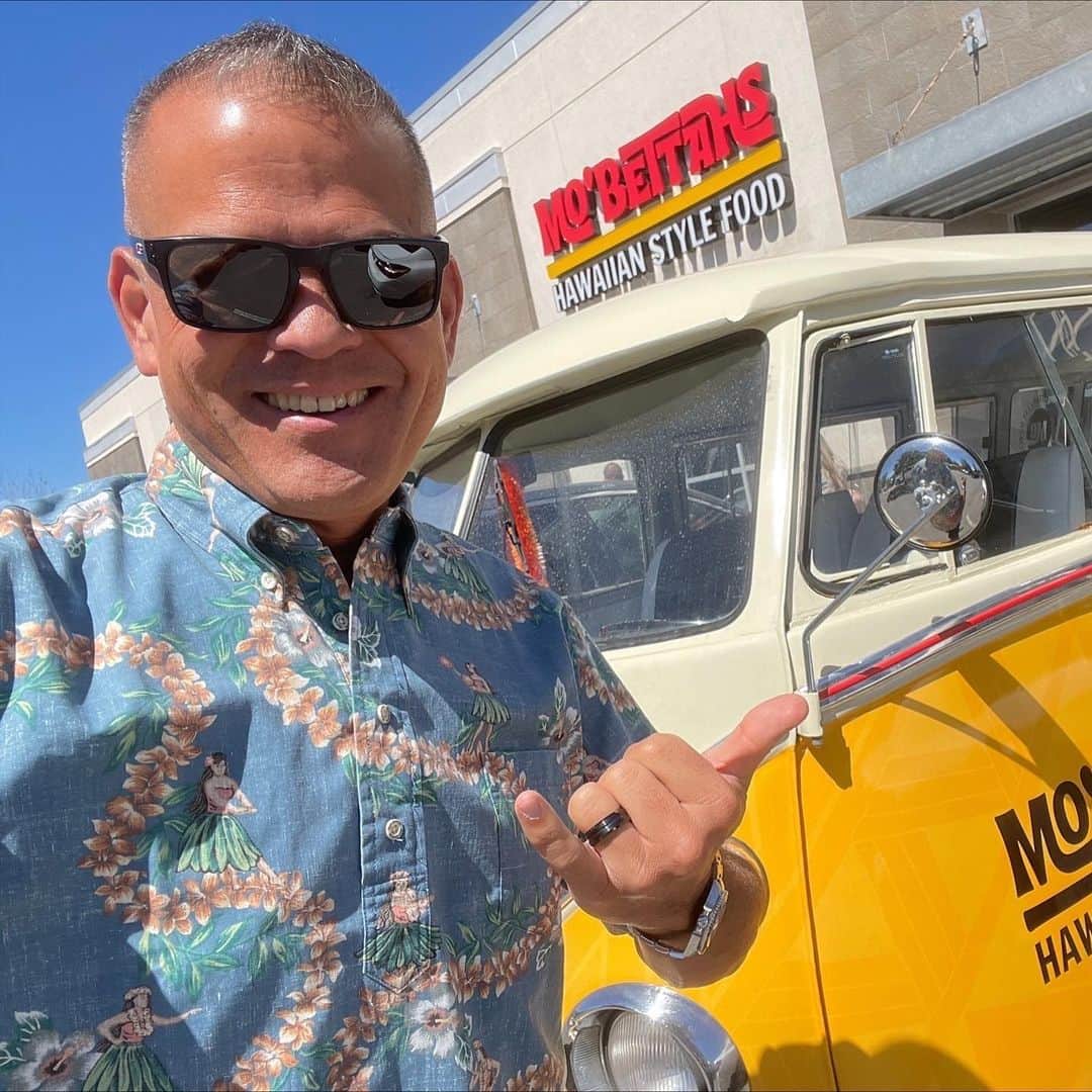  Instagram Happy Aloha Friday Check 