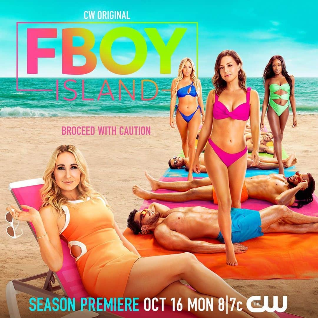 Daniella Graceのインスタグラム：「Do you think I chose a nice guy or fboy? You’re about to find out 😉💃🏼🌴 @fboyisland new season premiere October 16th on @thecw」