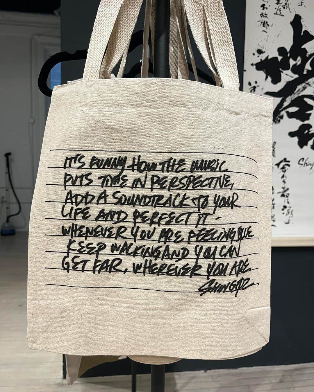 のインスタグラム：「NYC last chance to pickup luvsic3 totebag at our popup 435 Broome St in SoHo 6pm Shing02 live session w/ @antiqua_senju」