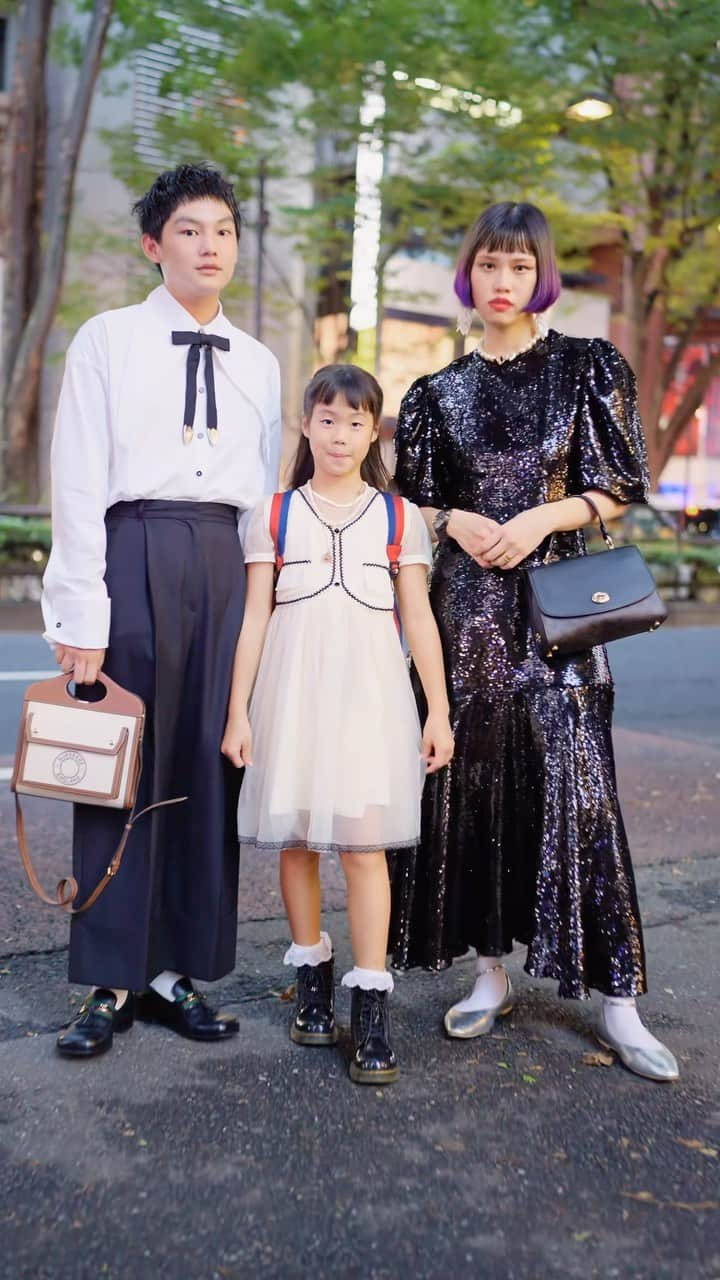 Harajuku Japanのインスタグラム：「19 Tokyo Street Styles w/ Geta Sandals, Spiky Hair, Cute Puppy, Jean Paul Gaultier, Gothic Lolita, Rick Owens & More  Let us know what you think of these Harajuku street styles from the last few weeks! This video features a stylish dog walker (many people walk their dogs on the streets of Harajuku), a jeweled face mask, Yuzo’s always-original fashion and hair, a mother/daughter design team dressed to attend a wedding at a nearby shrine, Japanese model Kiara, head-to-toe Rick Owens in pink sheer, Y2K kawaii, wooden Japanese geta, cool sunglasses, a flower print suit, The Chef, popular gothic lolita Yukachin, more cool glasses, a blanket coat, hime hairstyle, and Jean Paul Gaultier. The music for this video is by 1980s Japanese group @DipInThePool, whose singer’s style back then was the height of 1980s Japanese cool. Please leave a comment and let the people in the video know if you like their styles!!  Everyone in this video: @lm6oop @dump_funk @madpipopipo @yenlin027 @ivybabytokyo @tsumire1224 @kiara_kiarin @18589.98581 @_zebrana.07_ @rin.4471 @nozosi_1818 @taishiroofficial @eregantonayangfuhaoki @shitt.pchan @yukachindayo21 @00bloodylif3 @toda_________ @y_u._.t_a @dokidoki_panic_3  #JeanPaulGaultier #getasandals #JapaneseStreetwear #streetstyle #streetfashion #fashion #HimeHairstyle #JapaneseFashion #JapaneseStreetFashion #JapaneseStreetStyle #Japan #Tokyo #TokyoFashion #原宿 #Harajuku #ファッションウィーク #ストリートファッション #ストリートスタイル #ギャル #Y2KAesthetic #GothicFashion #style」