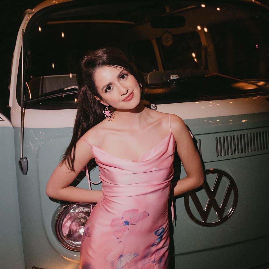 ローラ・マラノのインスタグラム：「Album release party (Part 3 Laurel Canyon)」