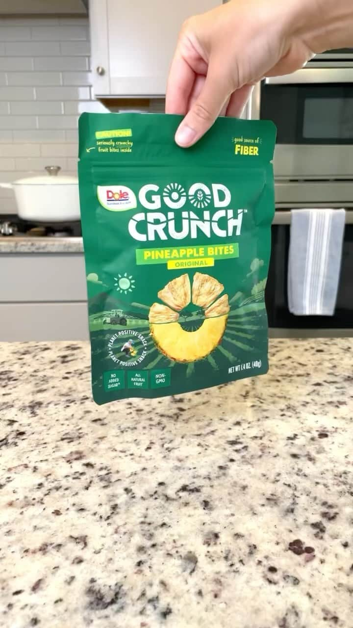 Dole Packaged Foods（ドール）のインスタグラム：「Crunch your way to goodness! @plantedinthekitchen knows every bite is a step towards wholesome delight. Embrace the satisfying crunch of real ingredients and nourish your cravings the right way. You can easily get your hands on Dole® Good Crunch™ through Amazon. 🍍 #Dole #Crunch #Pineapple #CrunchySnacks #DoleGoodCrunch」