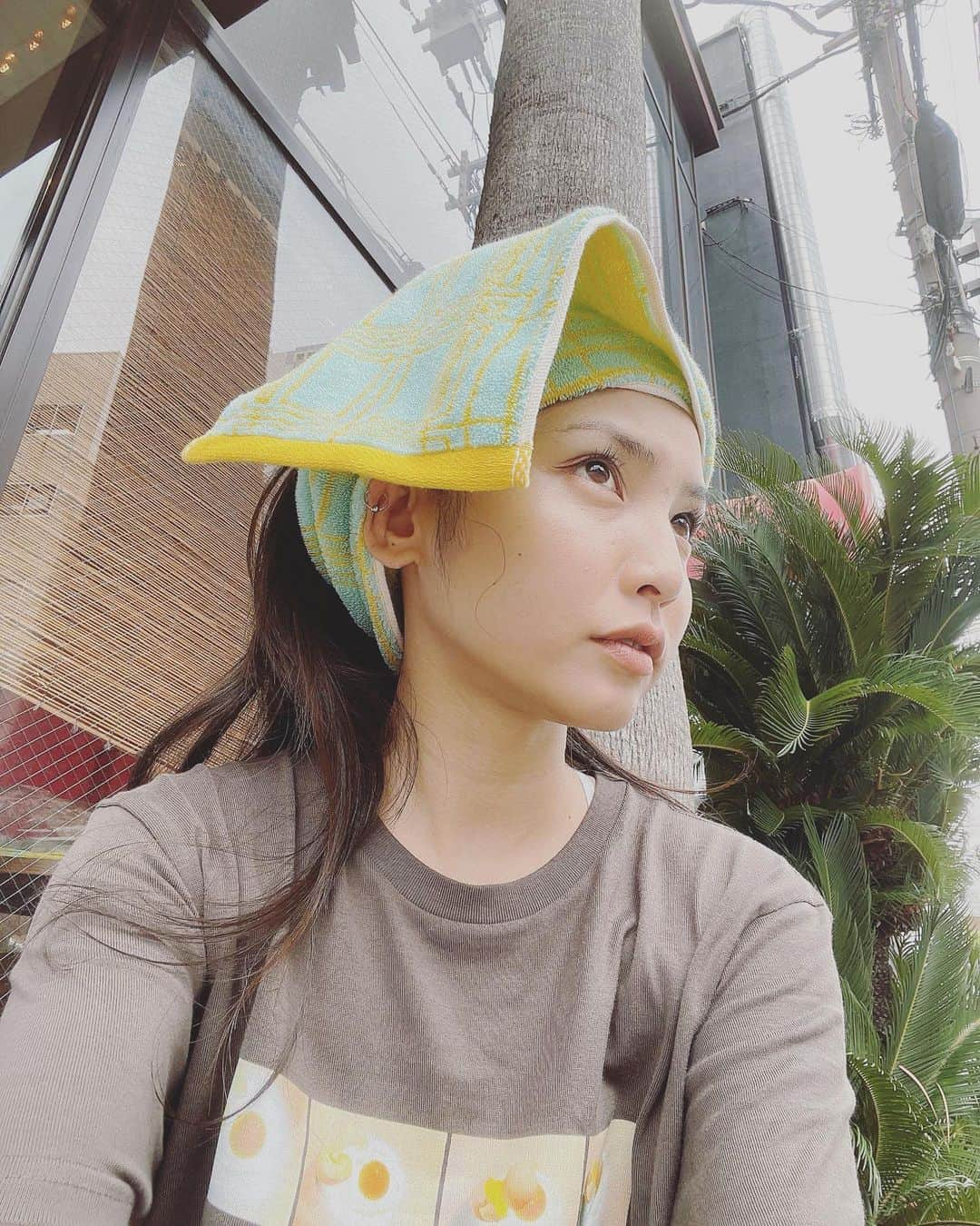 植田真梨恵さんのインスタグラム写真 - (植田真梨恵Instagram)「門出ワンマン大阪、  ただしくを 「たったひとりのワンマンライブ vol.5 門出」 大阪編が終わりました  誕生日にすごいすごい素敵を本当にありがとう あいらびゅ、あいあむあらいぶ  では東京行ってきます。 今日は東京編だから！ 当日券まだあります。 すべりこみでもいらして！  「たったひとりのワンマンライブ vol.5 門出」 2023.9.23. (sat) 東京 新宿ReNY  open 15:15 / start 16:00 ※グッズ前販13:00〜14:45  #たったひとり門出 #門出グッズ届いてる」9月23日 7時16分 - u_e_d_a_m_a_r_i_e