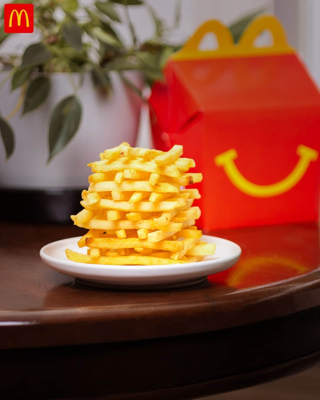 McDonald's Philippinesのインスタグラム：「Stack up the fun with a Hasbro Gaming Happy Meal! Fries and Jenga toy included. 😜」