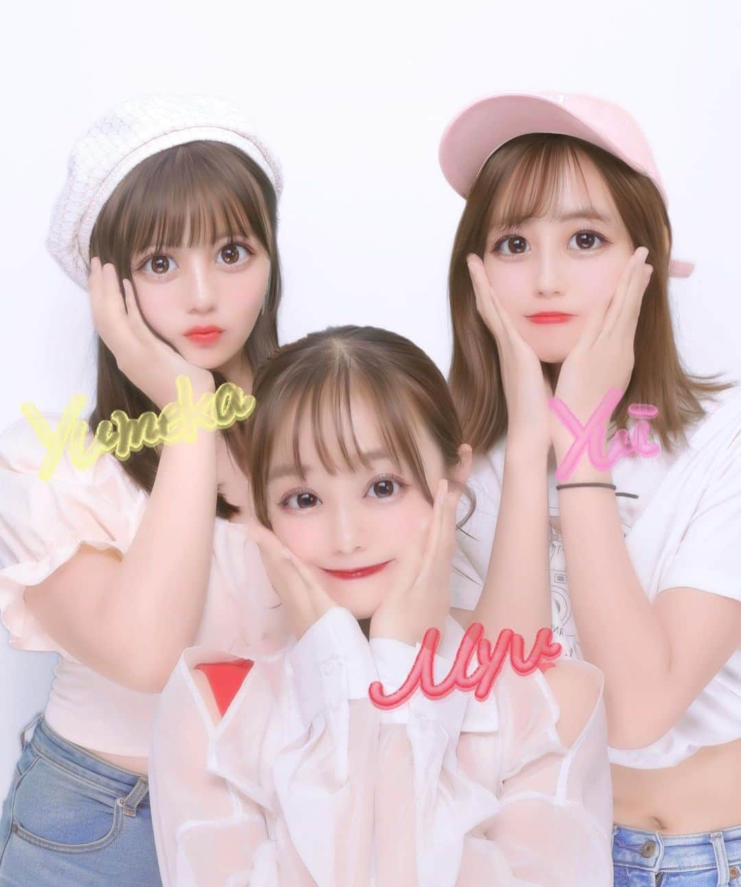 夢花のインスタグラム：「💛❤️🩷  　 　  　  #プリクラ #ハルイロセカイ」