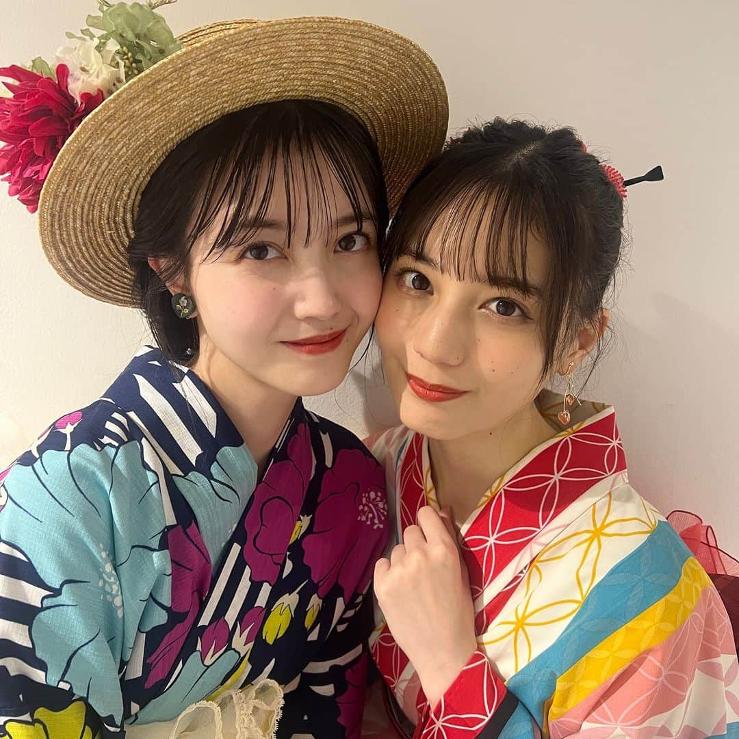 Seventeenさんのインスタグラム写真 - (SeventeenInstagram)「坂道姉妹セルフィー👭🏻💞」9月23日 18時00分 - seventeenjp_mag