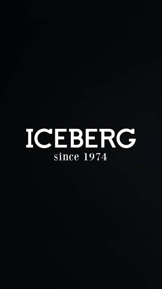 アイスバーグのインスタグラム：「Get ready to embrace the transformative energy of ICEBERG's Spring/Summer 24 collection. From fierce snakeskin prints to utility-inspired modern heritage, these looks have an edge. Silhouettes are daring, swimwear is skin-revealing, and bikers bring high-octane attitude. It's the true spirit of ICEBERG today – fun, confident, and always looking ahead.  Relive the show at iceberg.com  #iceberg1974 #iceberg #icebergSS24 #mfw」