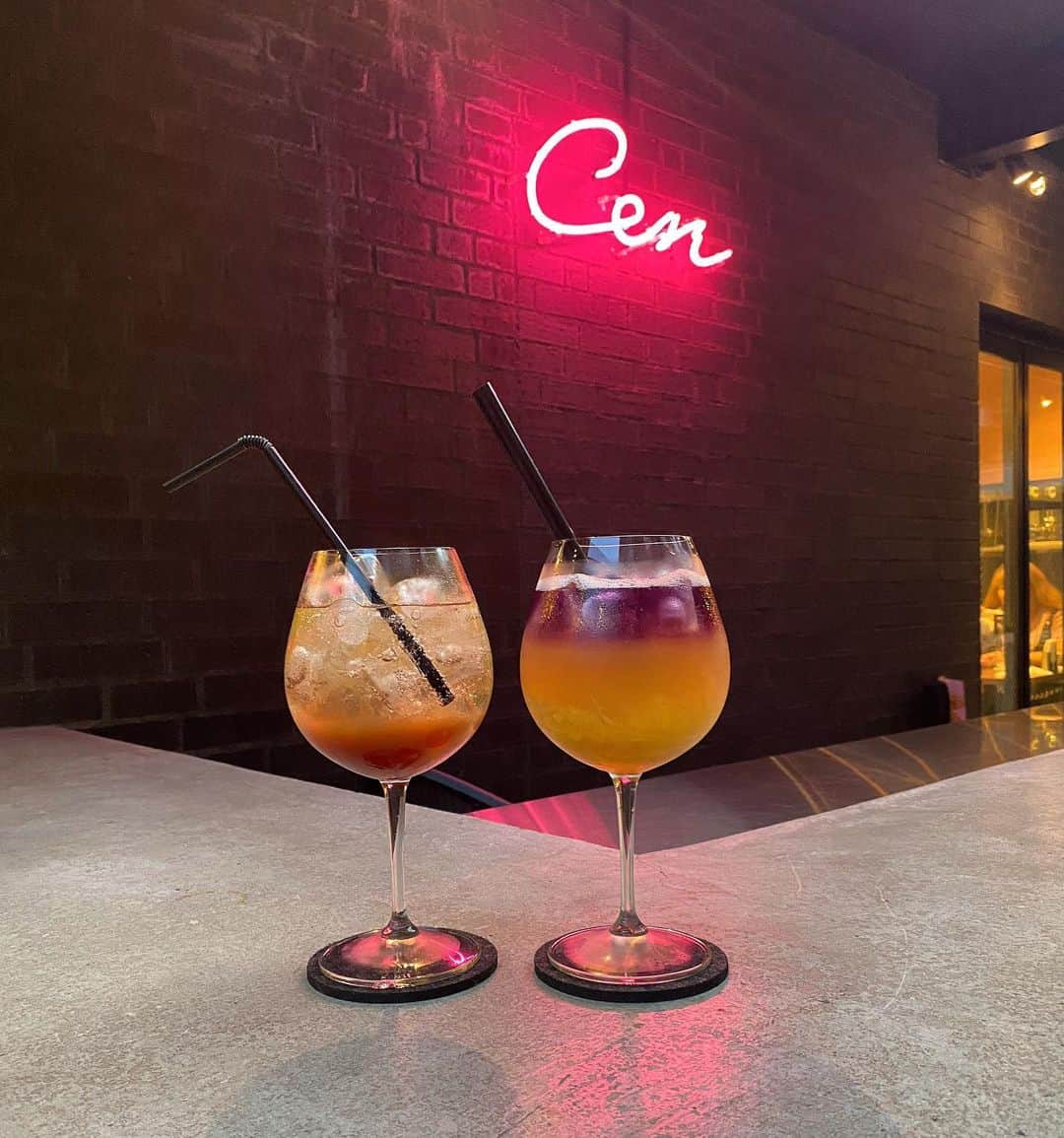 MI-MIのインスタグラム：「店内もテラス席もかわいぃ♡  最近新大久保のカフェ巡りブーム🇰🇷🩵  #cendiversityhotelandcafe #cafe #カフェ巡り #新大久保 #新大久保カフェ #新大久保グルメ」