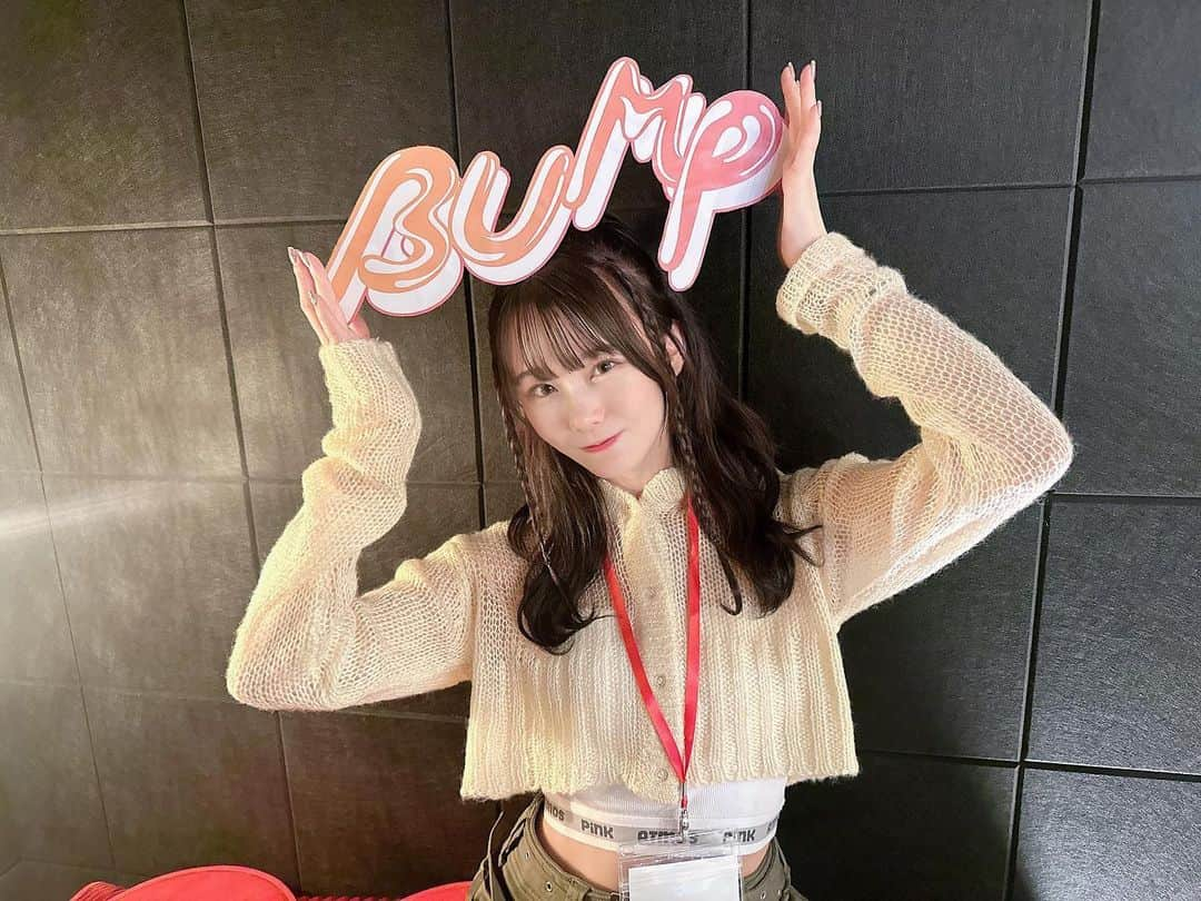 立仙愛理さんのインスタグラム写真 - (立仙愛理Instagram)「ショートドラマアプリBUMPさんのNew office partyに参加させて頂きました💍！  兼ねてよりBUMPさんのショートドラマを観ていたので参加させて頂きとても嬉しかったです☺︎ 映像作品に対する新しいカタチの挑戦の姿勢に感動しました。 俳優として観て下さった方が楽しいと思って貰える様な映像作品を生み出せるように頑張ります✨  #BUMP」9月23日 18時51分 - _airissen