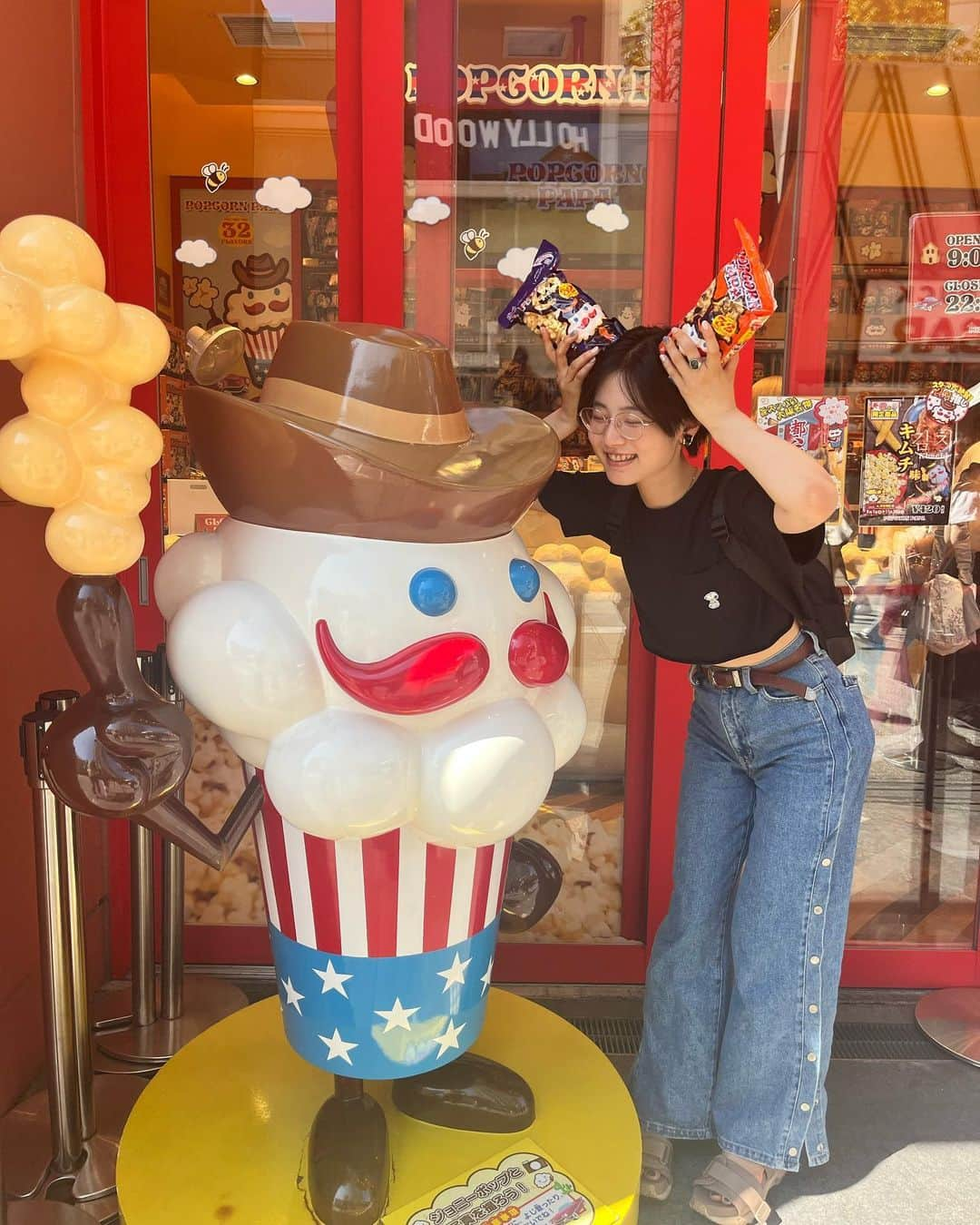 守谷菜々江さんのインスタグラム写真 - (守谷菜々江Instagram)「Osakaaaaaa!!  Popcorn Papa はゼッタイ✌️  #大阪#osaka」9月23日 12時59分 - naaaa_morita2