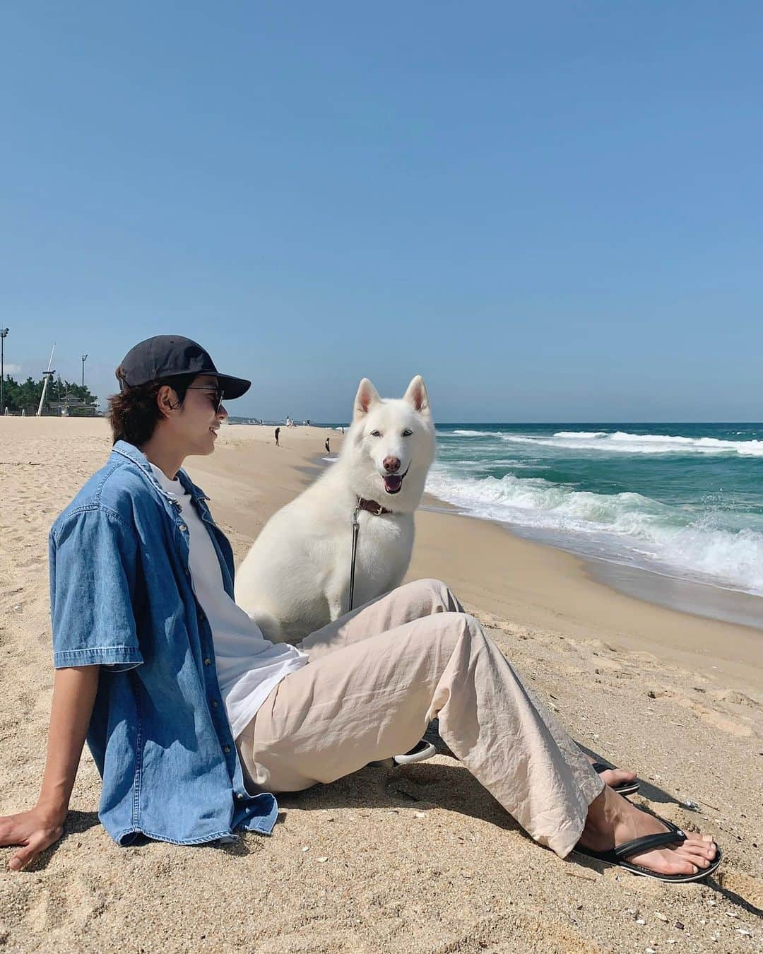 ホン・ジョンヒョンさんのインスタグラム写真 - (ホン・ジョンヒョンInstagram)「홍진💙」9月23日 14時03分 - hjonghyun