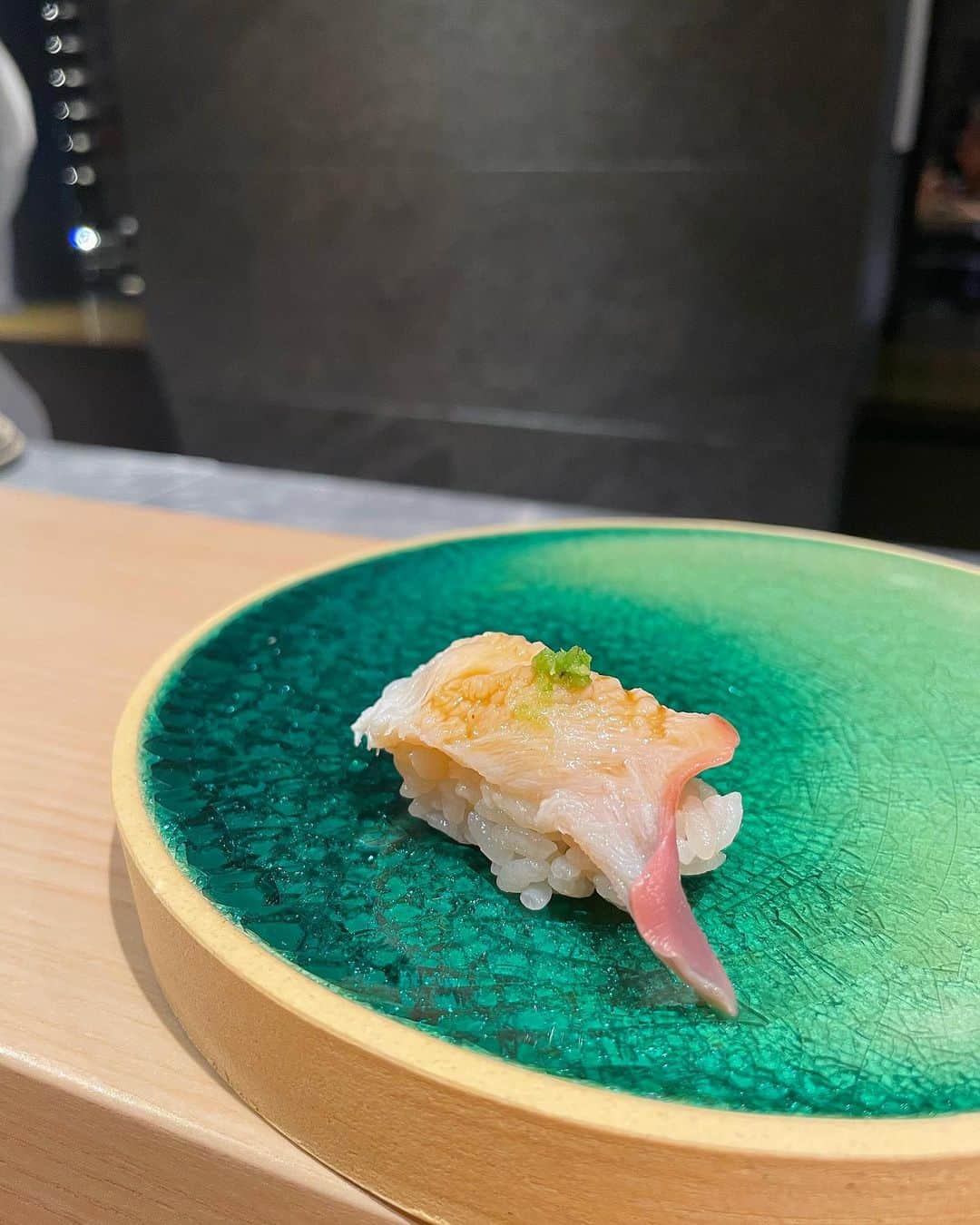 𝐡𝐚𝐫𝐮𝐜𝐡𝐚𝐧さんのインスタグラム写真 - (𝐡𝐚𝐫𝐮𝐜𝐡𝐚𝐧Instagram)「初めての @sushi_tagami 🍣✨️  最高に美味しかったです🥹」9月23日 14時17分 - 12_hrchan
