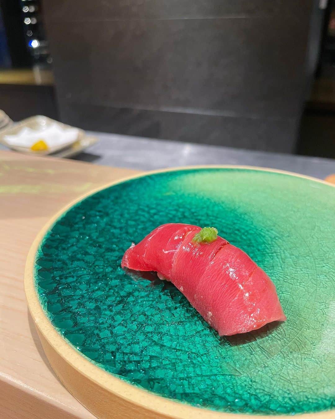 𝐡𝐚𝐫𝐮𝐜𝐡𝐚𝐧さんのインスタグラム写真 - (𝐡𝐚𝐫𝐮𝐜𝐡𝐚𝐧Instagram)「初めての @sushi_tagami 🍣✨️  最高に美味しかったです🥹」9月23日 14時17分 - 12_hrchan
