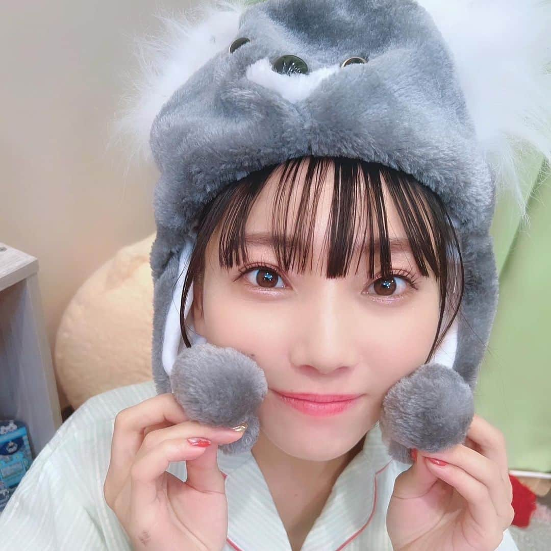 矢野妃菜喜のインスタグラム：「💭🐨 #もこげー #コアラの被り物」