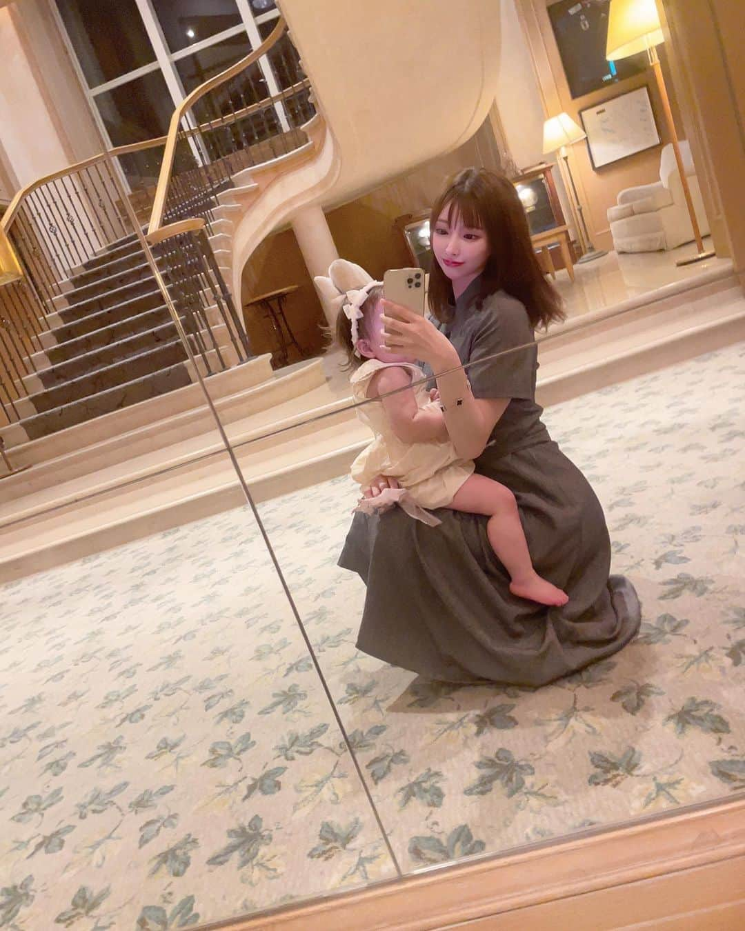 まりんのインスタグラム：「お城みたい👸🏼🏰💕 お姫様気分になれるね💖」