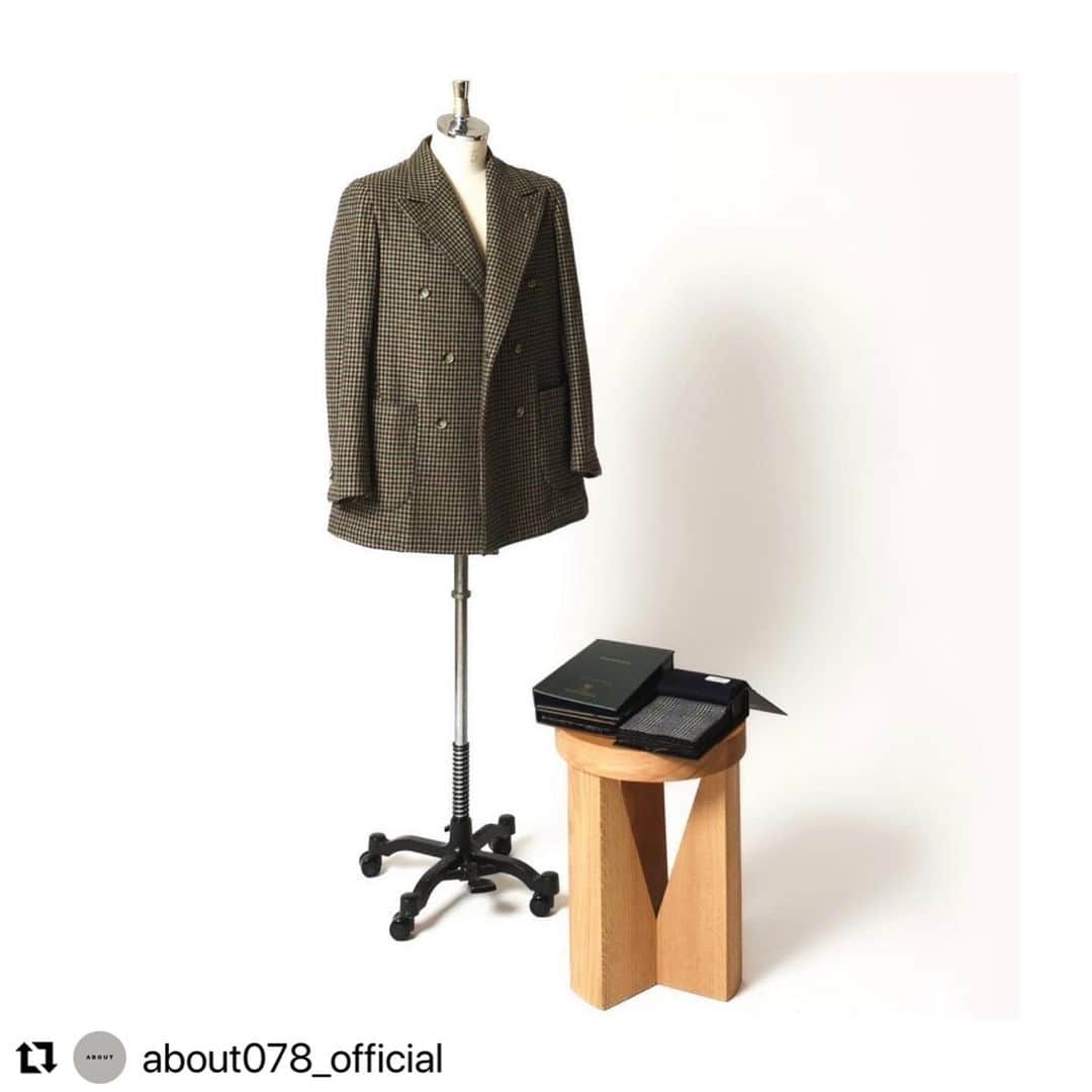 のインスタグラム：「#Repost @about078_official ・・・ la favola "Custom Order" 10/7 sat. -10/9 mon. @ ABOUT クラシックなアイテムを軸に、曲線美と直線美を独自の視点でバランスよく交わらせ、新たなスタイルを提案している 「la favola」のオーダー会を開催。ジャケットやスーツ、コートを中心に「la favola」の展開商品を多数の生地からお好みのものにカスタムいただけます。また、期間中はデザイナー平剛氏が在店し、お客様の体型に合わせたサイズに調整させていただきます。是非、この機会に御来店くださいませ。  #lafavola #order #about  #about078 @lafavola_official」