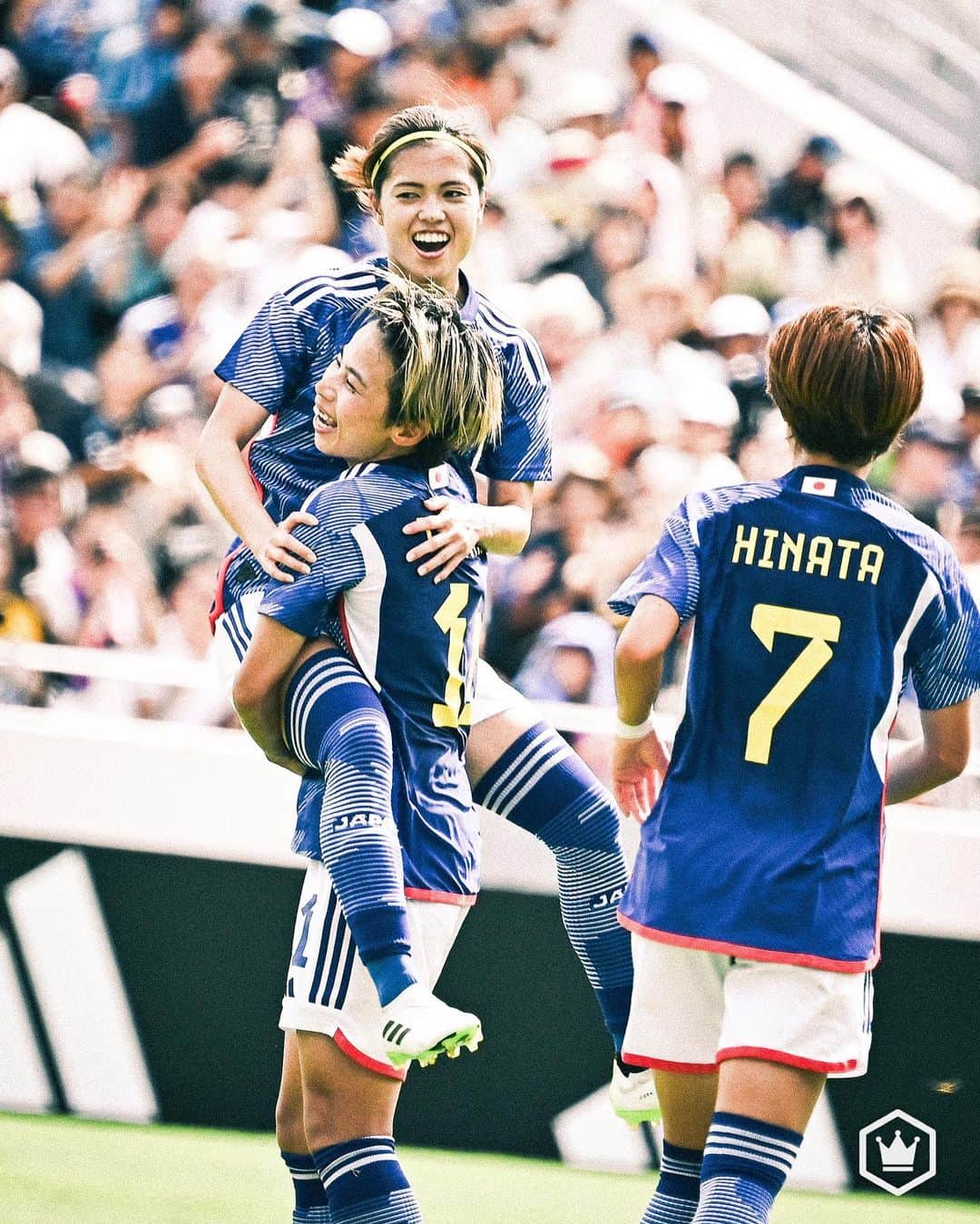 のインスタグラム：「. FLASH BACK NADESHIKO JAPAN!! 8発大勝のアルゼンチン戦を10枚の写真で振り返る（2023.9.23）  📷Photo by @shimpeei（SOCCERKING）  #BEYOURBESTSELF #最高の自分であれ #夢への勇気を #jfa #daihyo #なでしこジャパン #nadeshiko #サッカー日本代表 #サッカー #soccer #フットボール #football #⚽️ #サッカーキング  #田中美南 #長谷川唯 #高橋はな #清家貴子 #杉田妃和 #植木理子 #熊谷紗希」