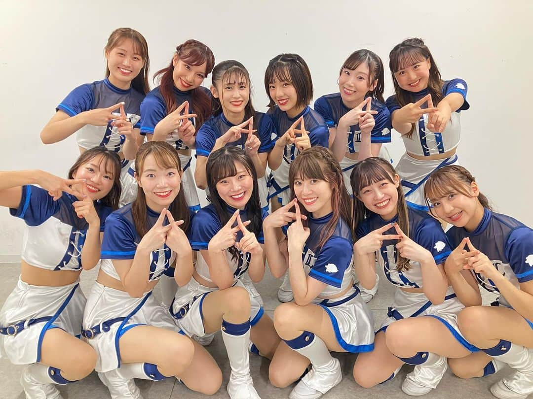 ブルーレジェンズのインスタグラム：「LIONS VICTORY💫 4連勝！！！！ 本日もたくさんのご来場ありがとうございました😊  ステージショーも本当にたくさんの方にご覧いただき嬉しかったです💕 皆さまからのリクエストナンバーメドレーはいかがでしたか？？  次回は9/27(水)レギュラーシーズンホーム最終戦でお待ちしています！  #bluelegends #seibulions #埼玉西武ライオンズ」