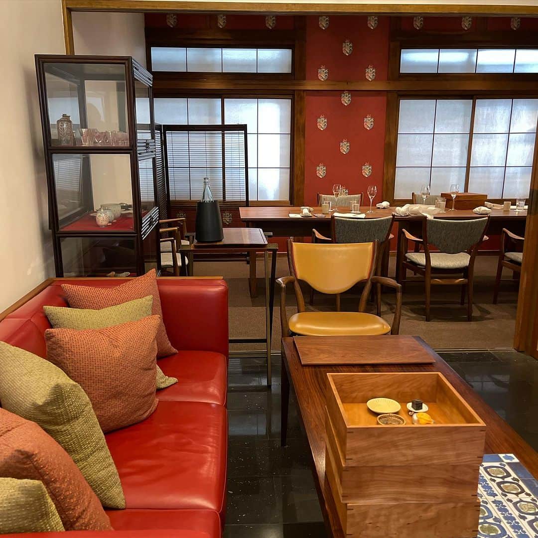 行正り香さんのインスタグラム写真 - (行正り香Instagram)「新門前 米村のお料理。口の中に消えゆく美しい芸術のようでした。ありがたき、心に残るお昼時間。#行正り香 #新門前米村 #京都 #kyoto」9月23日 16時17分 - rikayukimasa