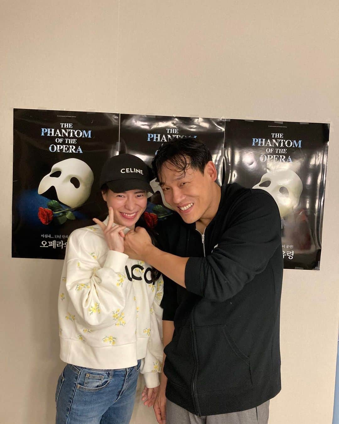 イム・ジヨンさんのインスタグラム写真 - (イム・ジヨンInstagram)「최재림이 최재림하였다. 선배님 공연은 역시나 엄지척👍  #오페라의유령」9月23日 16時21分 - limjjy2