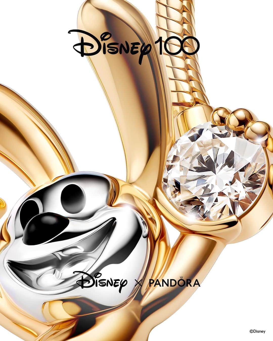 PANDORAさんのインスタグラム写真 - (PANDORAInstagram)「We are excited to participate in Disney Create 100! Disney is celebrating 100 years of storytelling by inviting creators from around the world to make special contributions inspired by their personal connection to Disney’s stories and characters, which will be auctioned to benefit Make-A-Wish®. Our Pandora SVP Creative Directors Francesco Terzo @francesco3rd and A. Filippo Ficarelli @afilippoficarelli have designed a one-of-a-kind necklace featuring Disney’s Oswald the Lucky Rabbit, with a 2 carat lab-grown diamond.  Pandora has also selected amazing textile artist Aliyah Salmon @tyrabanks_official as our next-generation talent as part of Disney Create 100. She’s created a tufted textile piece inspired by the nostalgia of Disney’s Toy Story. @disneystyle @makeawishintl #DisneyCreate100 #Disney100 #Pandora #DisneyxPandora」9月23日 16時39分 - theofficialpandora
