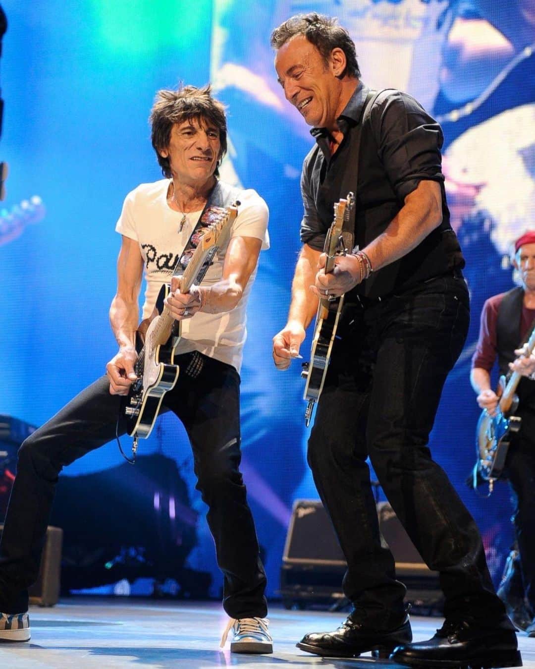 ロン・ウッドのインスタグラム：「Happy birthday @springsteen! 🎸🎂❤️」