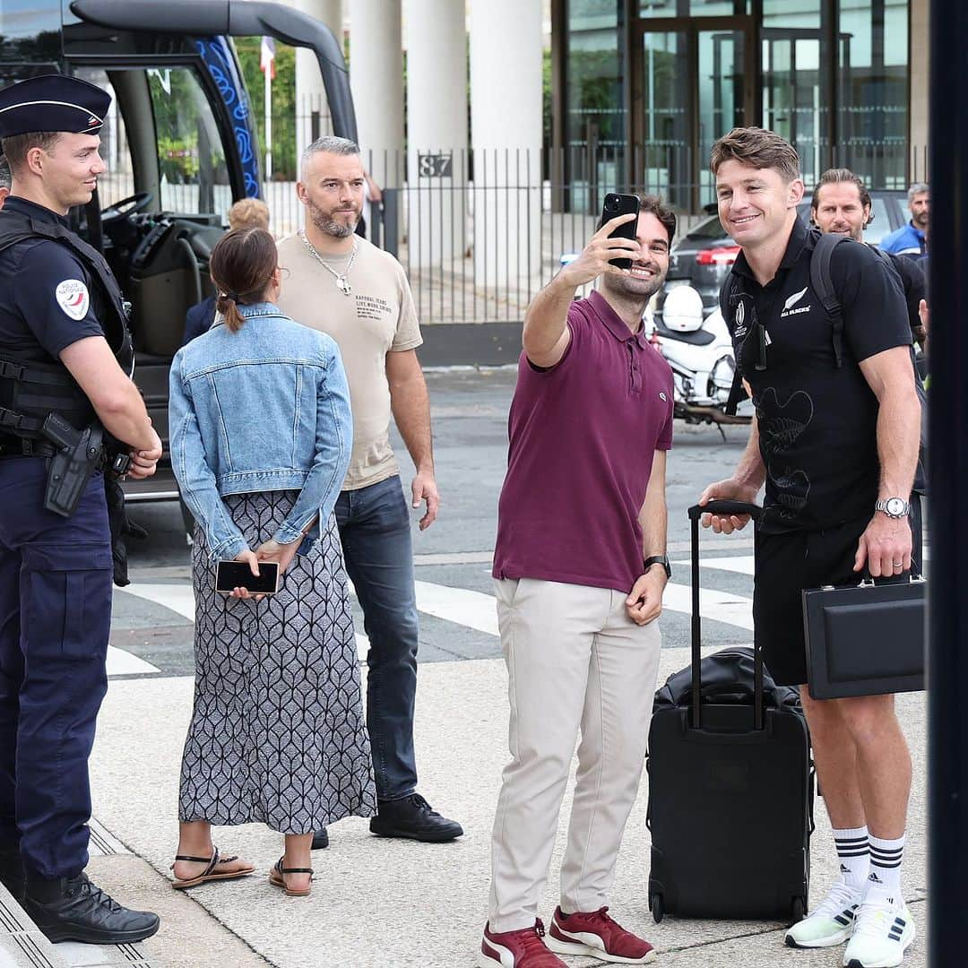 ボーデン・バリットさんのインスタグラム写真 - (ボーデン・バリットInstagram)「Merci Bordeaux for a quality time. Your support was appreciated 🙌🏼🍷」9月23日 19時41分 - beaudenbarrett