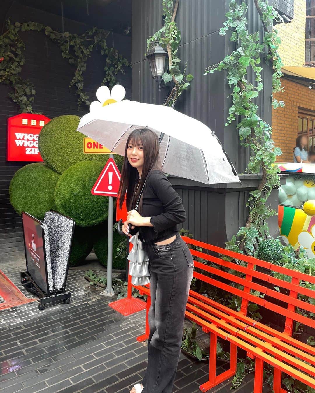 のインスタグラム：「．  2日目の写真たち🐏♡ 朝から夜まで3日間で1番韓国満喫した日😗  #韓国 #londonbagelmuseum #ヤンモリ」