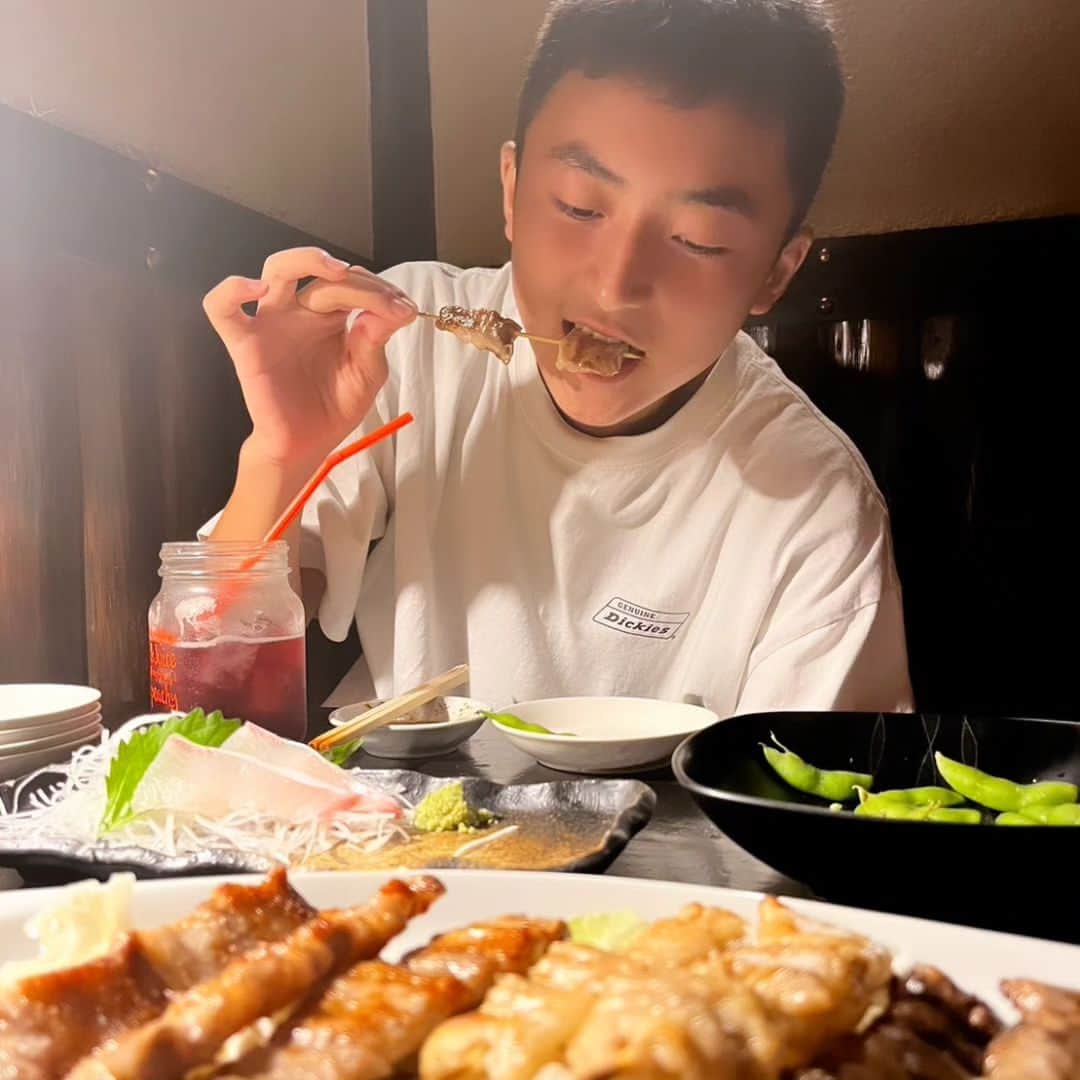 右足さんのインスタグラム写真 - (右足Instagram)「夜ご飯」9月23日 20時02分 - tyonmagekozoumigiasi