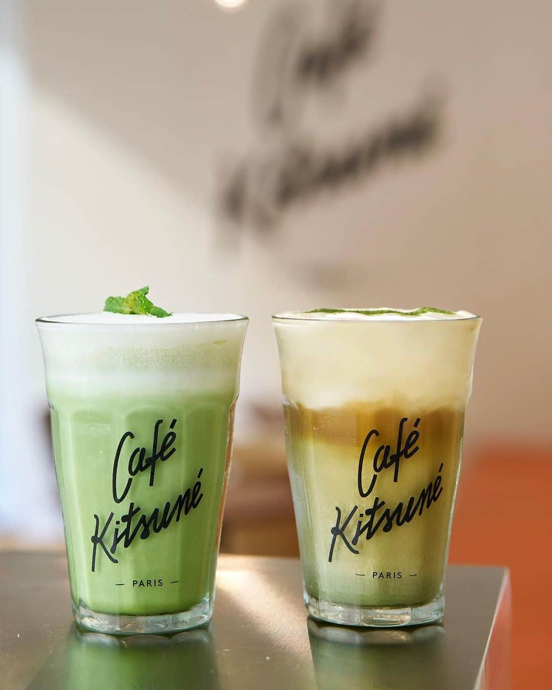 のインスタグラム：「Discover the ever-evolving pistachio season at #CafeKitsuneBellavita 🇹🇼   Introducing our Pistachio Latte, perfect whether you prefer it hot or cold, along with our delightful new Chocolate Matcha. Elevate your experience with our Pistachio Cookie for a truly delightful treat 🌟💚 - 👉 Café Kitsuné Bellavita 2F, No. 28, Songren Rd, Xinyi District, Taipei City, Taïwan 110 Monday-Sunday: 11am-9:30pm」