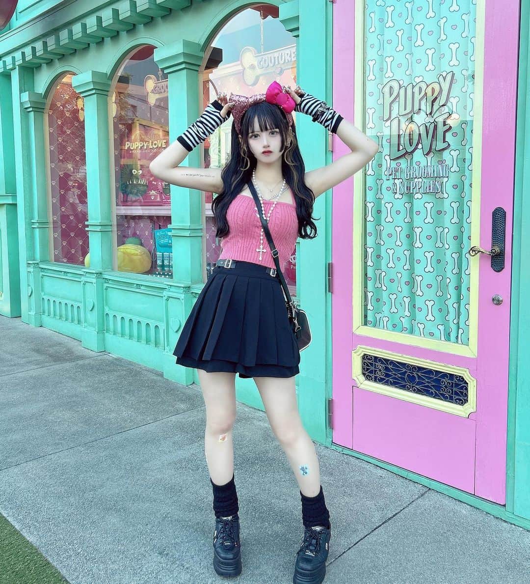 狐波ろんのインスタグラム：「ミニオンのあたりバナナの匂いするじゃん？スパイダーマンでグロッキーになったまゆきと私にはきついものがありました」