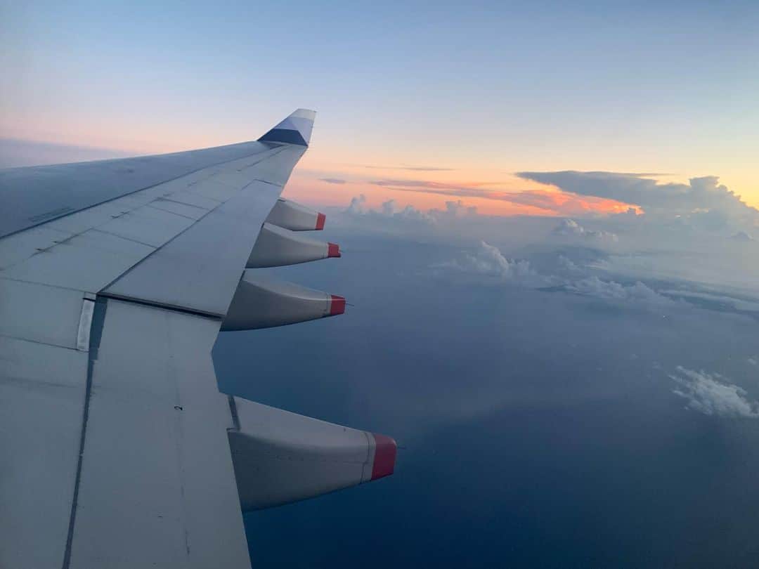 のインスタグラム：「✈️  🇯🇵⇒🇹🇼」