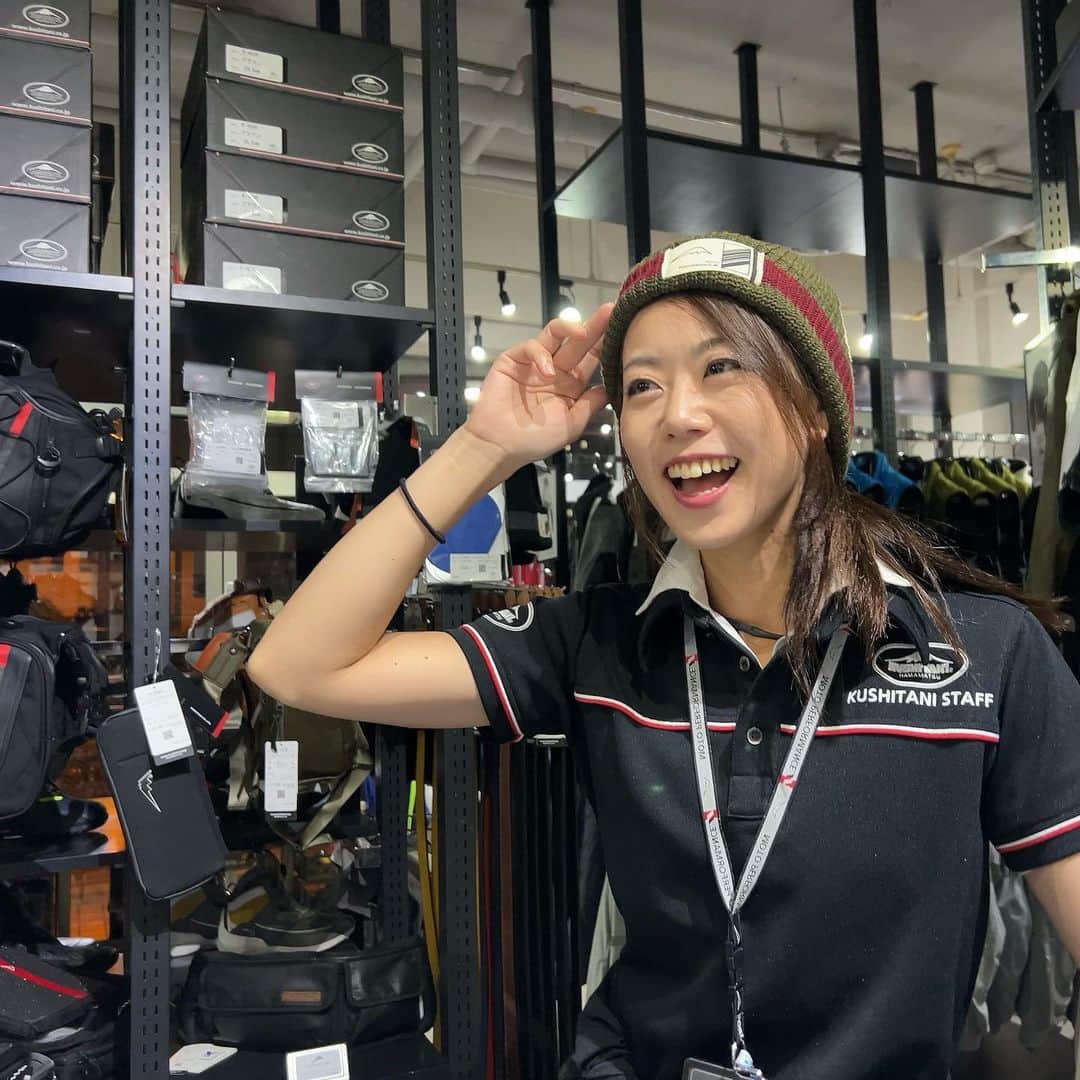 のインスタグラム：「毎シーズン ニットキャップを買ってる 私の恒例 本日もご来店ありがとうございました🥰  #KUSHITANI #ニットキャップ」