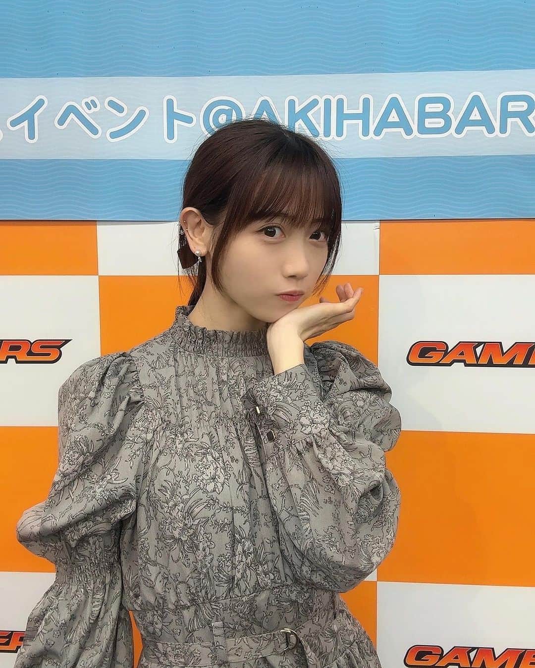 来栖りんのインスタグラム：「本日のお衣装: @dazzlin_official 様」