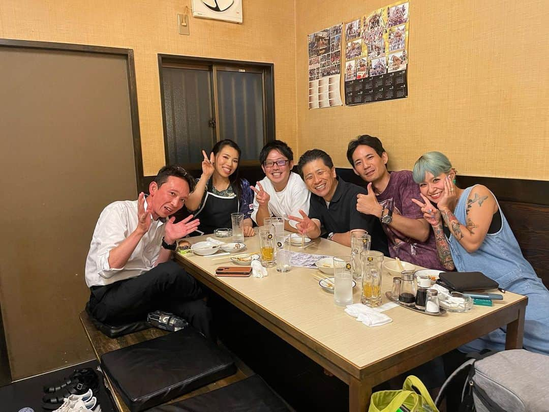 アイミさんのインスタグラム写真 - (アイミInstagram)「中学プチ同窓会✨ まさかの！！先生来てくれた🫨 お忙しい中ありがとうございます！！ #プチ #同窓会」9月23日 21時15分 - aimi10070302