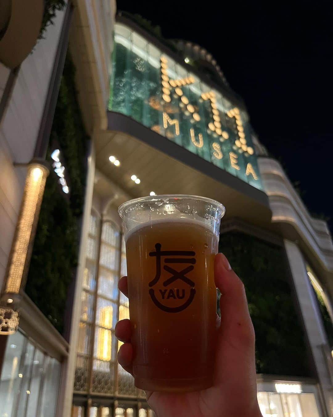 Kam Wai Suenさんのインスタグラム写真 - (Kam Wai SuenInstagram)「Join us at the K11 MUSEA night market, happening every Friday and Saturday from September 22nd to October 14th, 2023! 🌃  📅 Date: September 22nd - October 14th, 2023 (Every Fri & Sat) ⏰ Time: 17:00 - 23:00 📍 Location: G/F, Promenade, K11 MUSEA & Avenue of Stars, 18 Salisbury Road, Victoria Dockside  Indulge in the vibrant atmosphere as you savor the best of traditional Hong Kong street food, sip on refreshing beers, and immerse yourself in captivating live performances. 🍢🍻🎶  Don't miss out on this incredible experience! See you at the K11 MUSEA night market! ✨  #K11MUSEA #NIGHTATMUSEA #AVENUEOFSTARS」9月23日 22時20分 - mr.kamsuen