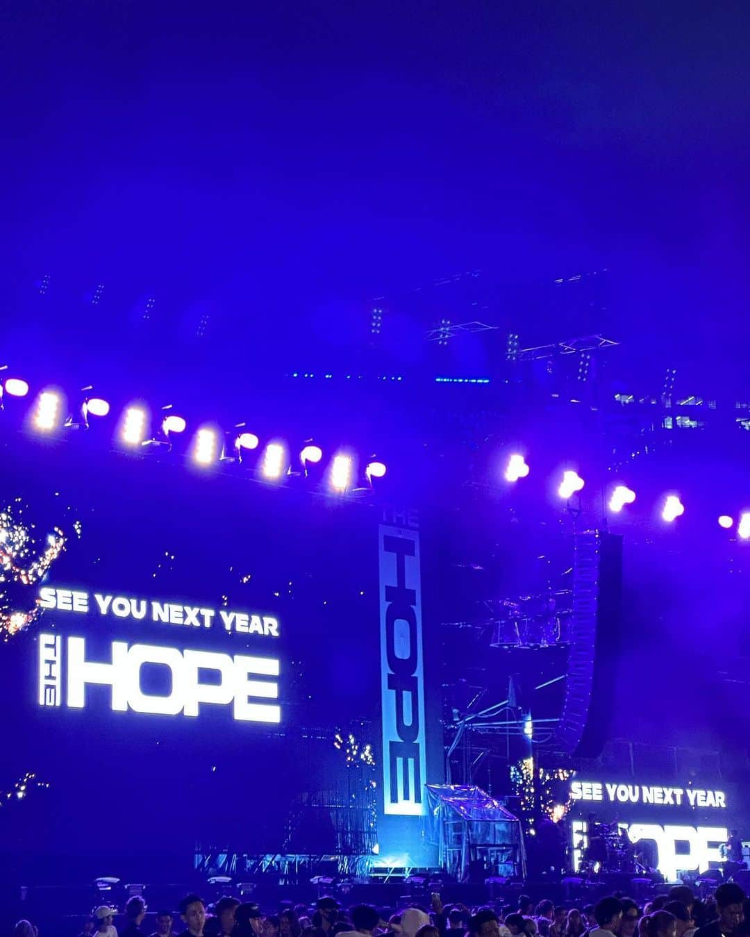 RIONAさんのインスタグラム写真 - (RIONAInstagram)「Thank you✨@thehope_fes  国内最大級の JAPANESE HIPHOP FESTIVAL🎪 THE HOPEありがとうございました❤️‍🔥 最高に楽しかったです!!!  #cjd_riona #cyberjapan  #サイバージャパン #thehope2023」9月23日 22時31分 - cjd_riona