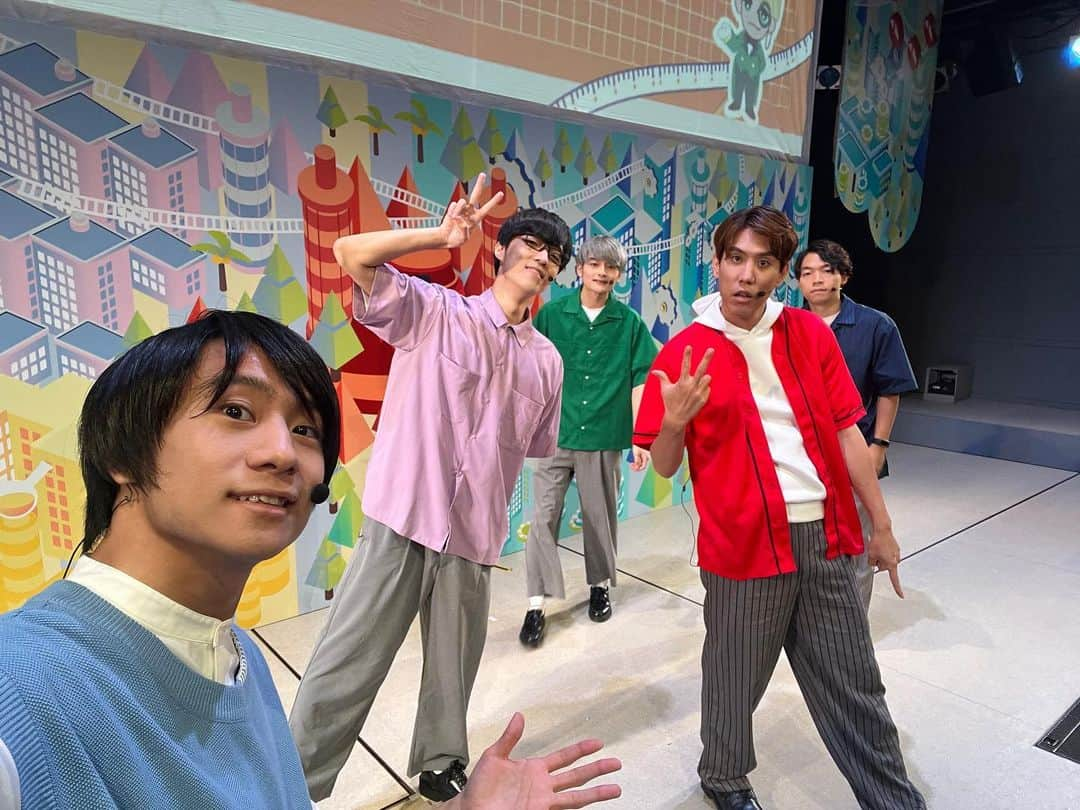 山本祥彰さんのインスタグラム写真 - (山本祥彰Instagram)「#QK放送中 ありがとうございました！楽しかったし、研究者さん達（お客さん）と近くてうれしかった！ #トーキョーディスカバリーシティ って、本当に終わっちゃうんですね〜 みんなありがとう！」9月23日 22時25分 - 159_ymmt