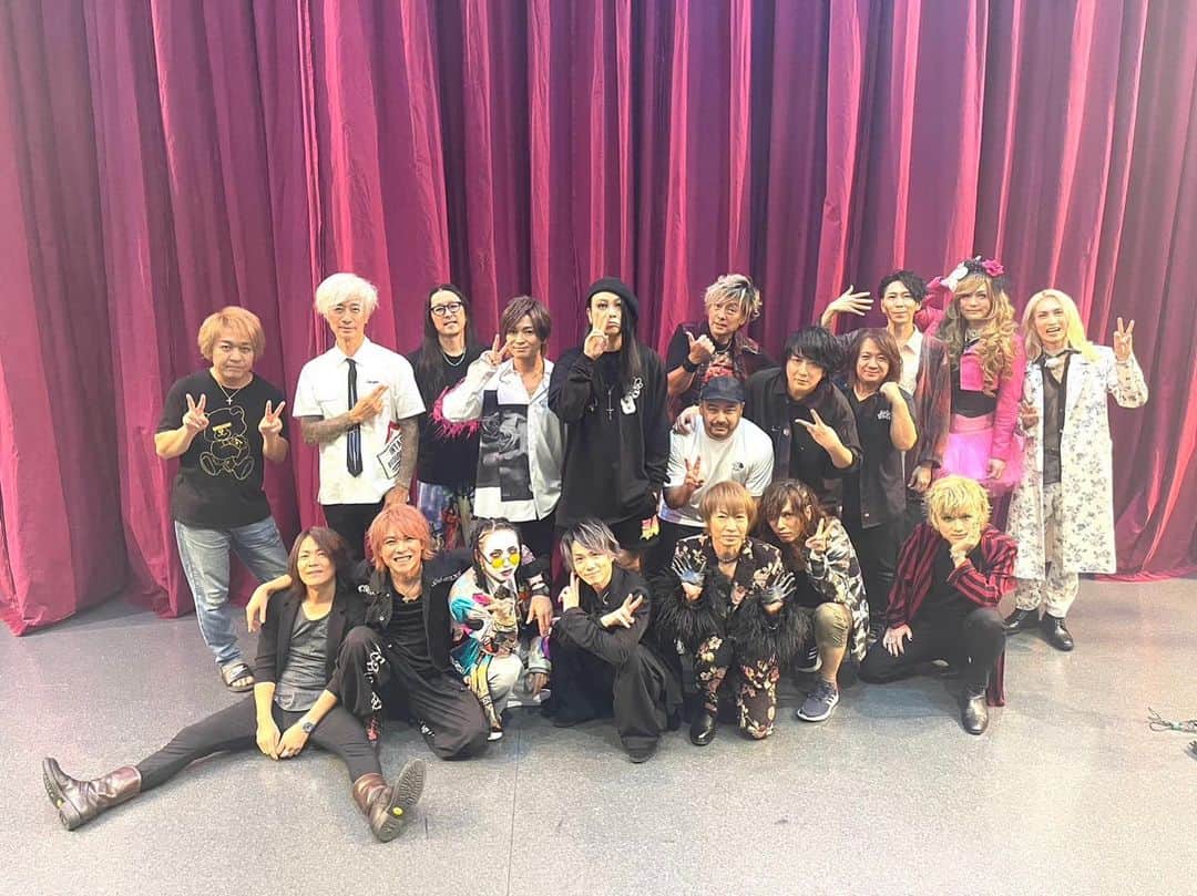 Ju-kenのインスタグラム：「全ての出演者がすごかった！！ 最高の夜をありがとう  #vocalsummit2023」