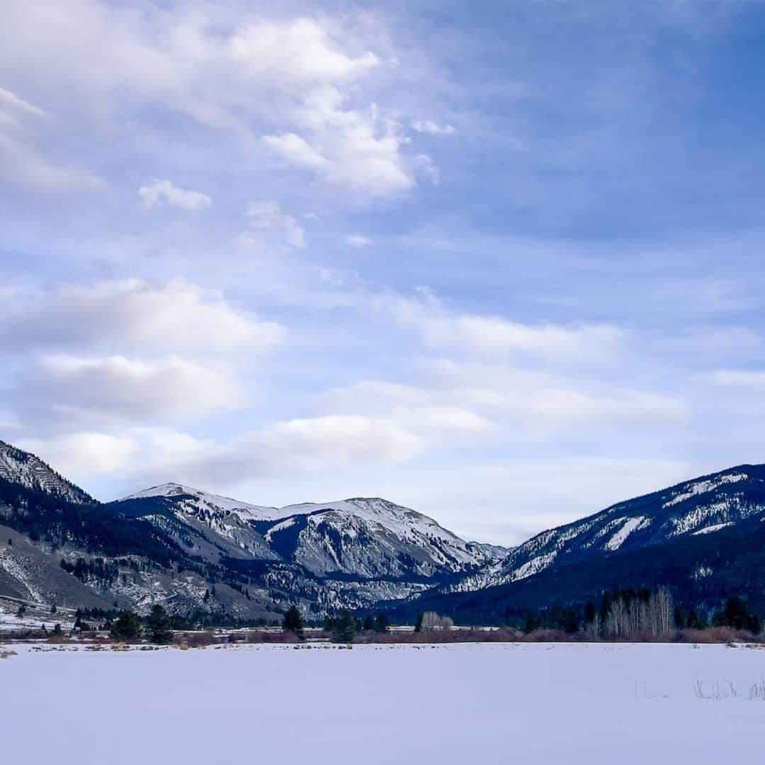 CIAさんのインスタグラム写真 - (CIAInstagram)「Did you know that several of America’s National Parks and Monuments were once used as training grounds for #WWII spies?    In honor of National Public Lands Day, we invite you to follow in their footsteps from across the snowy Rocky Mountain slopes of Camp Hale to the famous presidential country home once nicknamed Shangri-La.    Swipe to learn about several "Spy Sites" and visit CIA.gov for more information.    #HISTINT #FindYourPark #NPLD」9月23日 23時00分 - cia